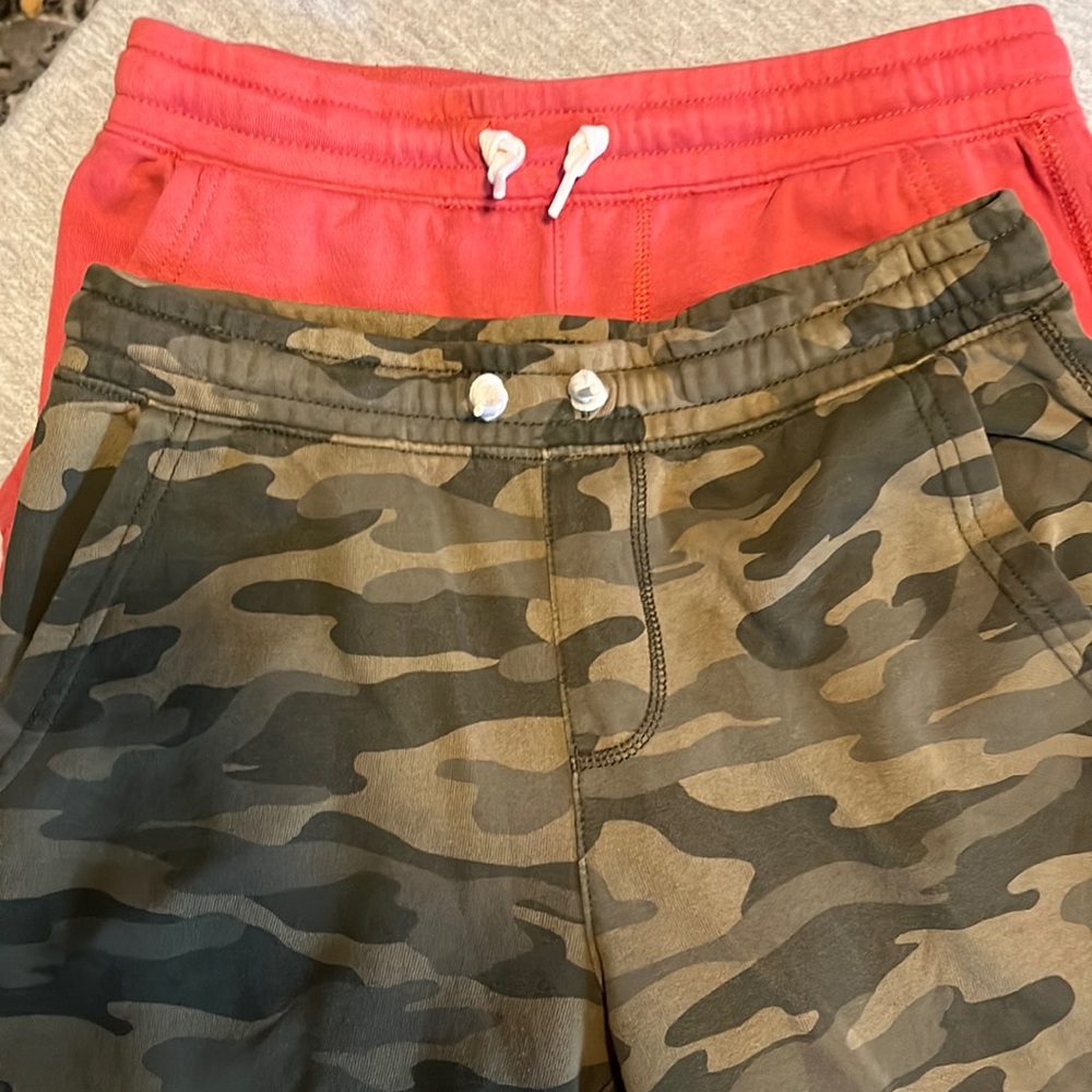 🌵.‎    Boys Old Navy Shorts